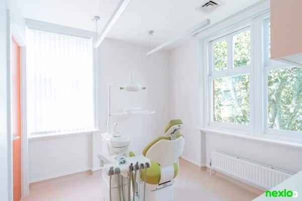 clinica estudio medico consulta externa 18